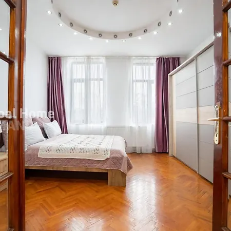 Appartement Faryna *