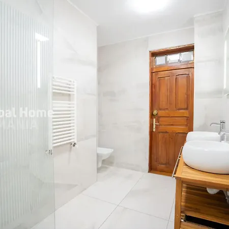 Faryna Apartman *
